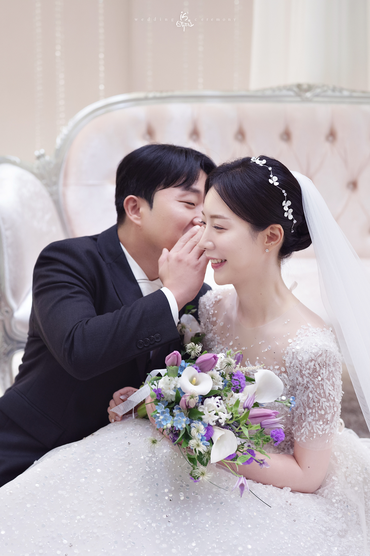 진주 MBC컨벤션 본식 웨딩스냅 리뷰 — iS 스튜디오 시선으로 본 감성 결혼식 (2/3)