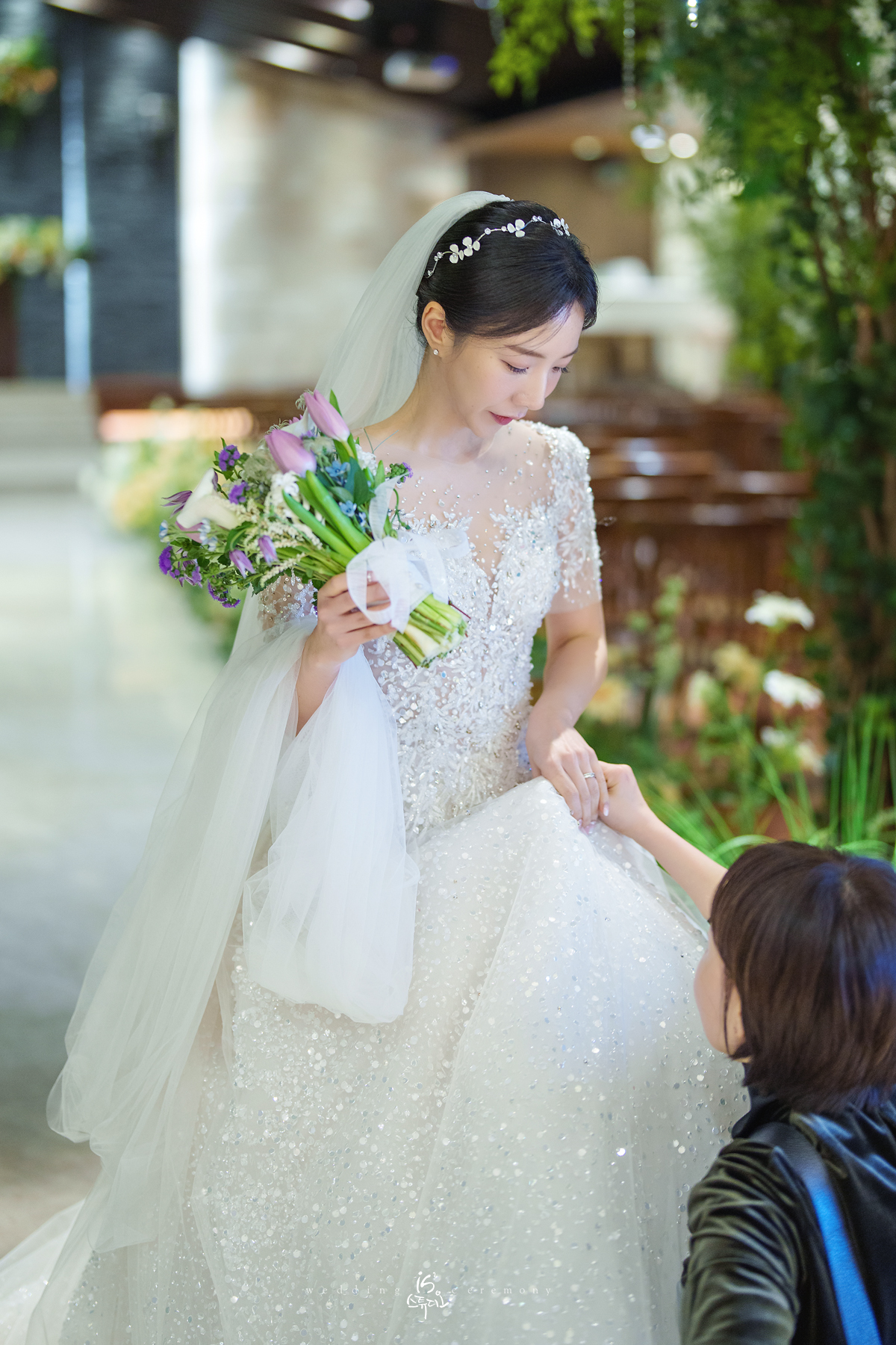 진주 MBC컨벤션 본식 웨딩스냅 리뷰 — iS 스튜디오 시선으로 본 감성 결혼식 (2/3)