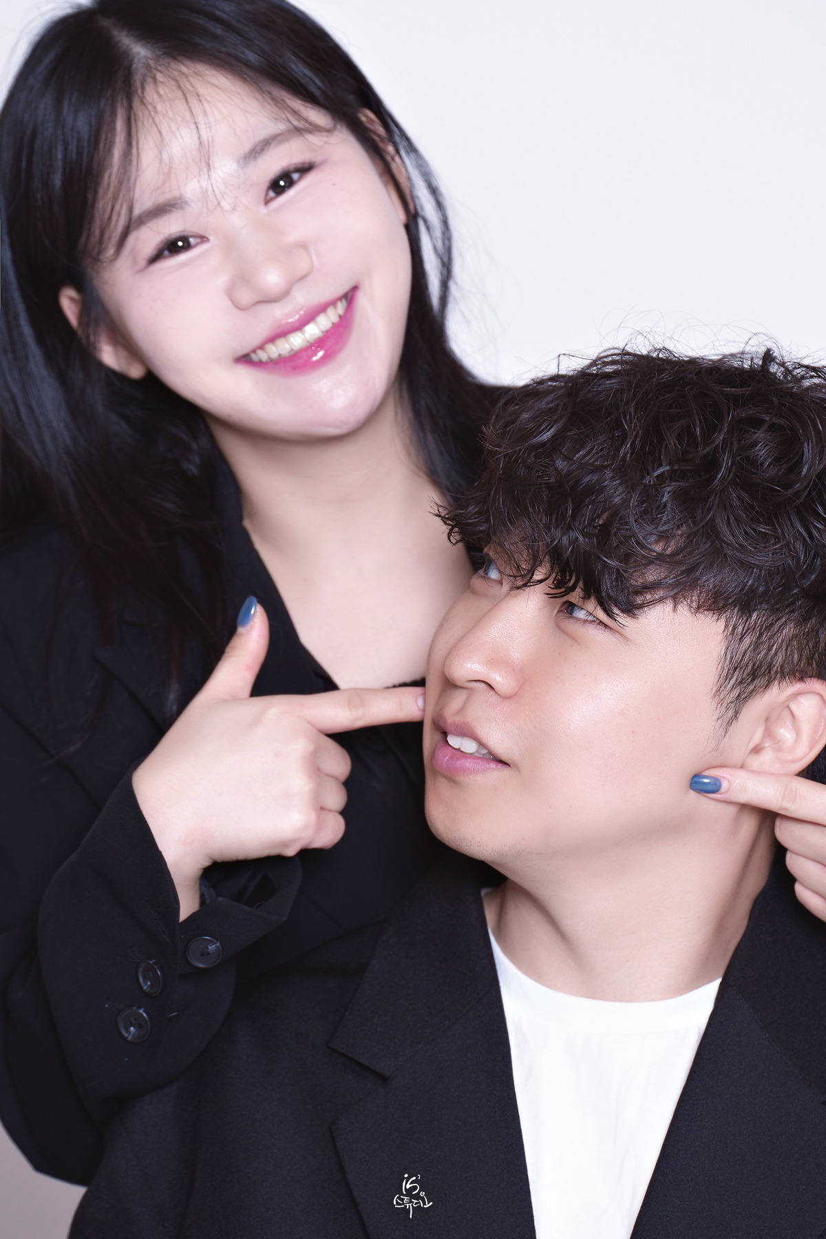 진주커플사진 / 진주프로필 / 이즈스튜디오