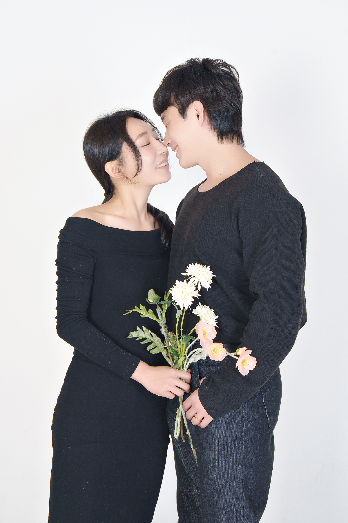 이쁜 두 공주와 함께 가족사진