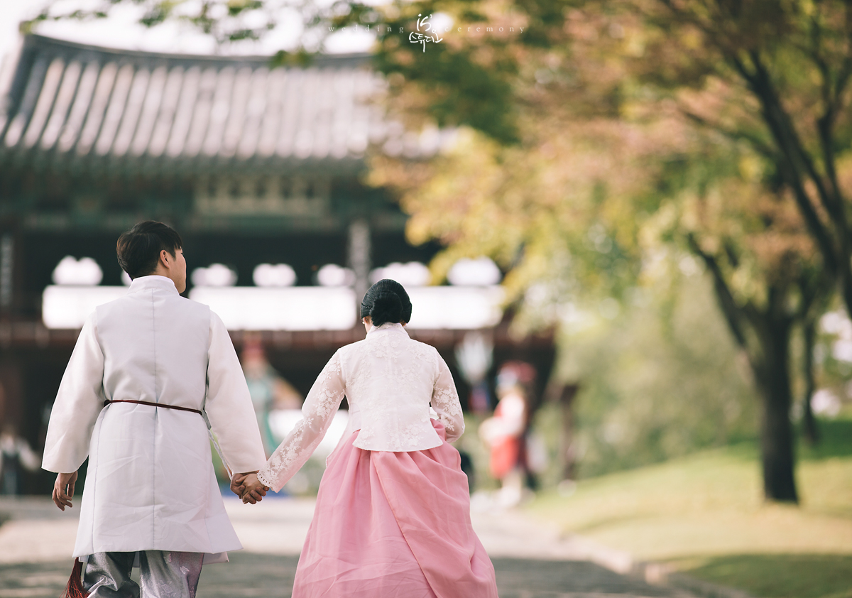 아름다운 전통 웨딩 진주 한복 웨딩 촬영